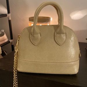Mini hand bag